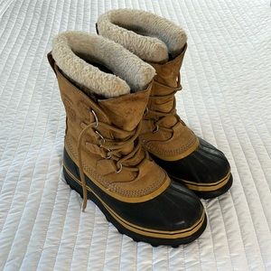 Women’s Sorel Caribou boots